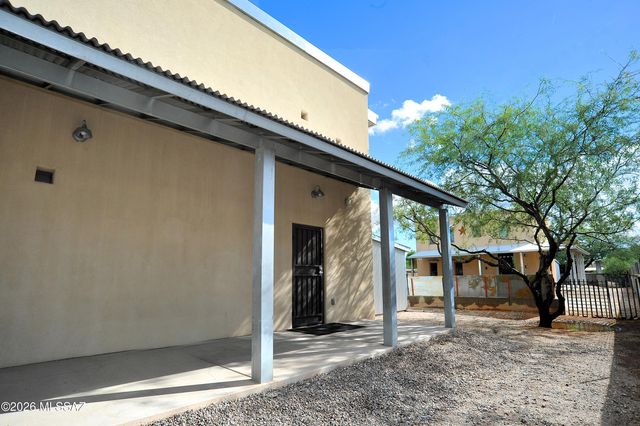 1040 E Halcyon Road, Tucson, AZ 85719