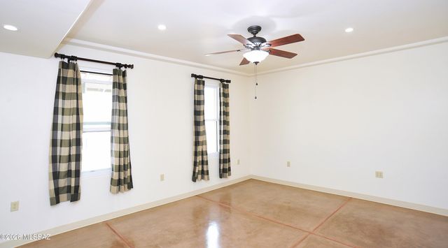 1040 E Halcyon Road, Tucson, AZ 85719