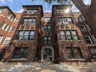 644 E 51st Street 2W, Chicago, IL 60615