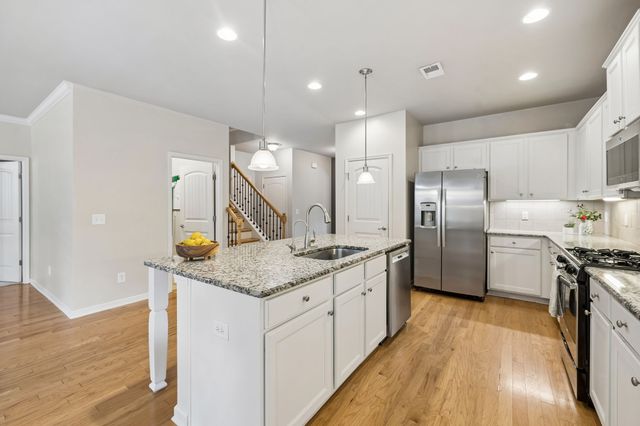 5908 Sonoma Ct, Smyrna, TN 37167