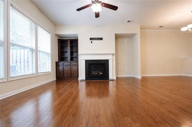 2132 Greencrest Circle, Alpharetta, GA 30004