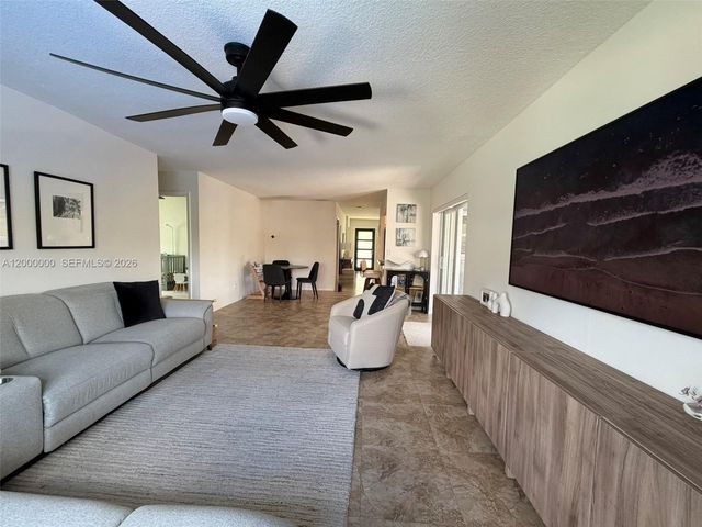 5704 SW 116th Ave, Cooper City, FL 33330