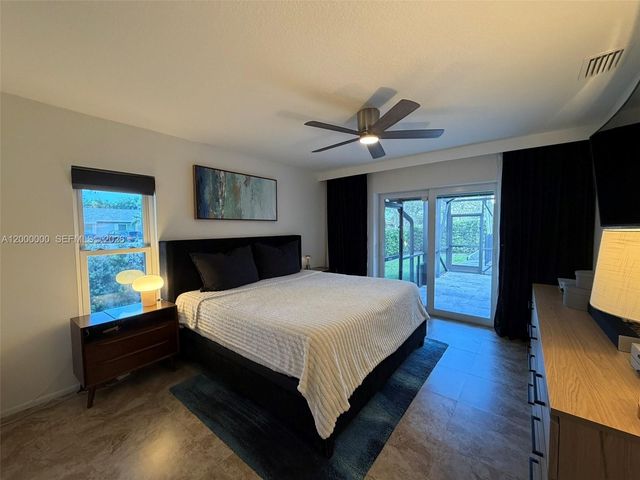5704 SW 116th Ave, Cooper City, FL 33330