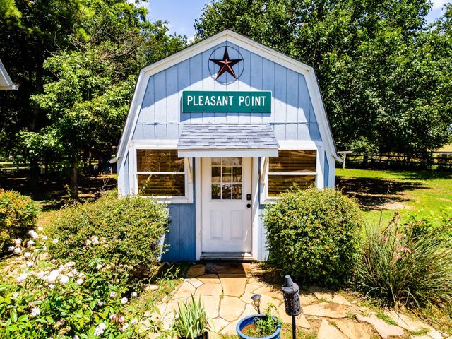 4100 Fm 2738, Alvarado, TX 76009