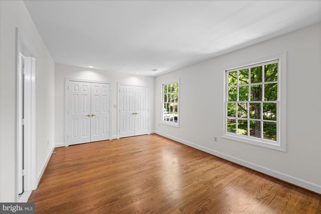 8405 BROOKEWOOD CT, Mclean, VA 22102