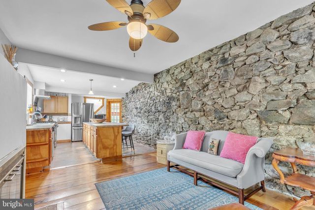 277 W BALTIMORE PIKE, Media, PA 19063