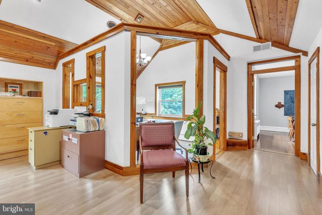 277 W BALTIMORE PIKE, Media, PA 19063