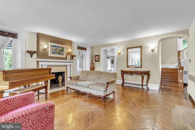 277 W BALTIMORE PIKE, Media, PA 19063