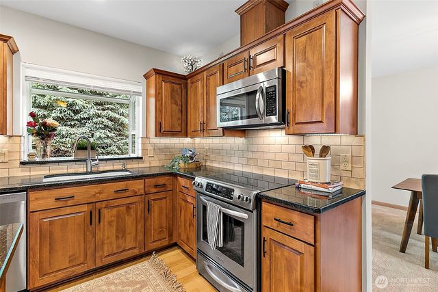 5518 Highland Drive SE, Auburn, WA 98092