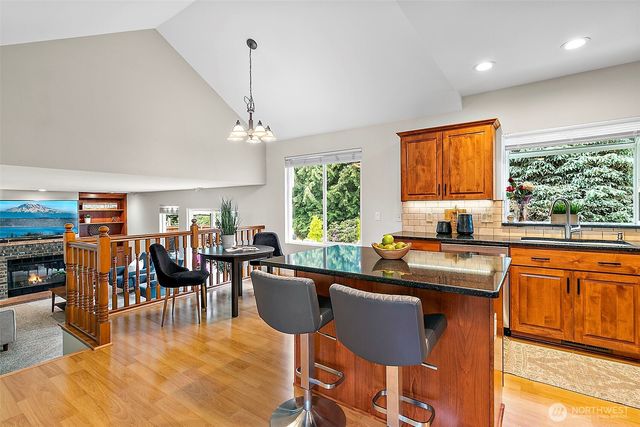 5518 Highland Drive SE, Auburn, WA 98092