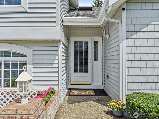 5518 Highland Drive SE, Auburn, WA 98092