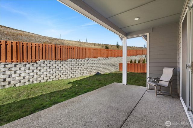 2921 Arrowroot Loop SE, Lacey, WA 98513