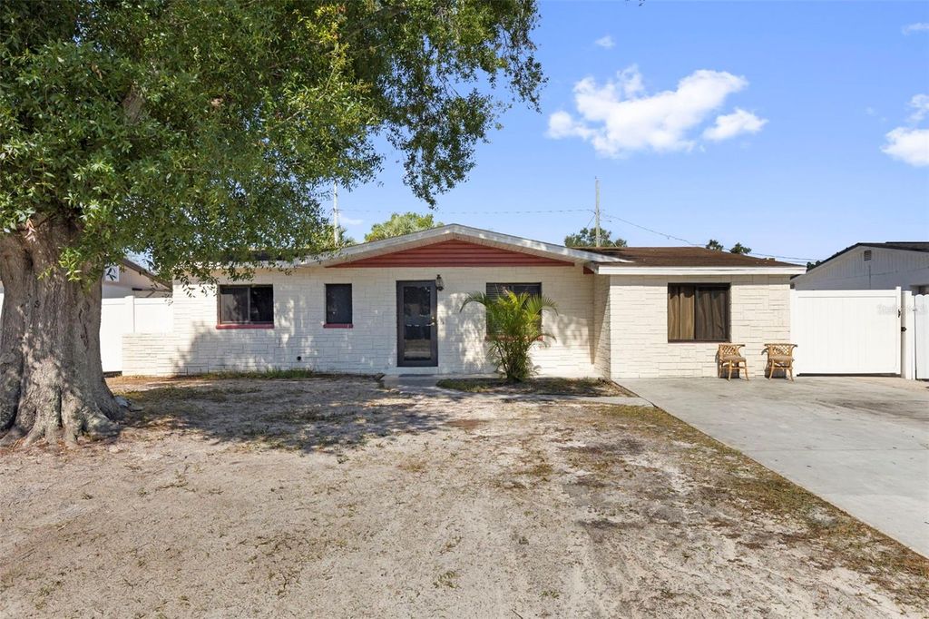 4518 EDEN ROCK ROAD, Tampa, FL 33634