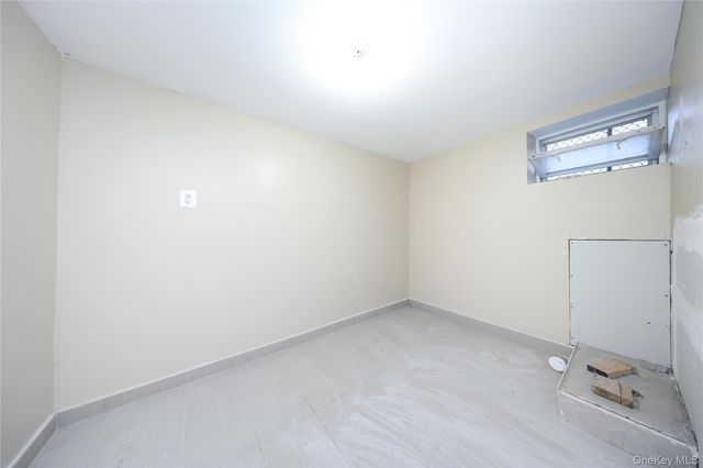 138 Ormonde Boulevard, Valley Stream, NY 11580