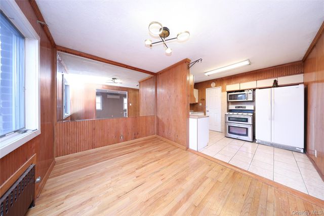 138 Ormonde Boulevard, Valley Stream, NY 11580