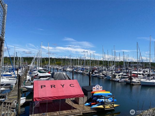 251 Elizabeth Drive, Point Roberts, WA 98281