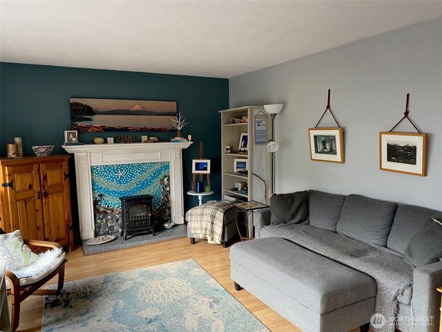 251 Elizabeth Drive, Point Roberts, WA 98281