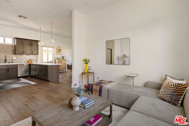 645 Milo Terrace, Los Angeles, CA 90042