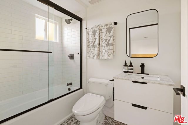 645 Milo Terrace, Los Angeles, CA 90042