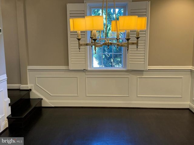 7301 PINEHURST PKWY, Chevy Chase, MD 20815