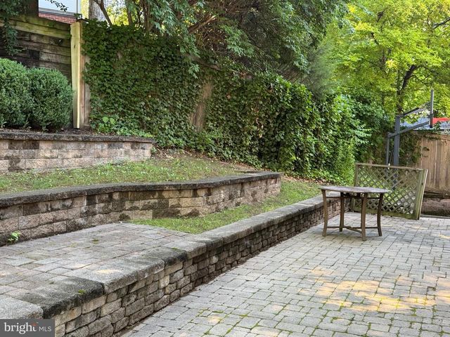 7301 PINEHURST PKWY, Chevy Chase, MD 20815