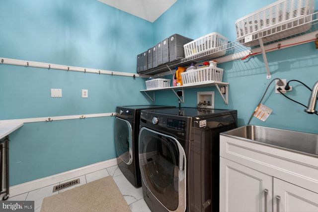 130 PINE VALLEY DR, Middletown, DE 19709