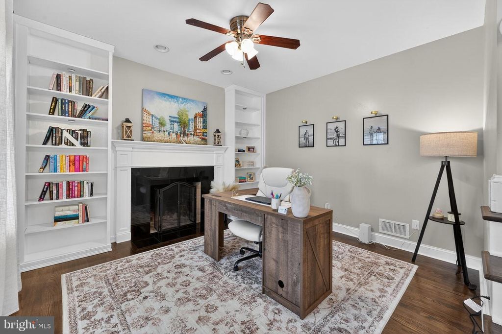 Image 10 of property listing at 130 PINE VALLEY DR, Middletown, DE 19709