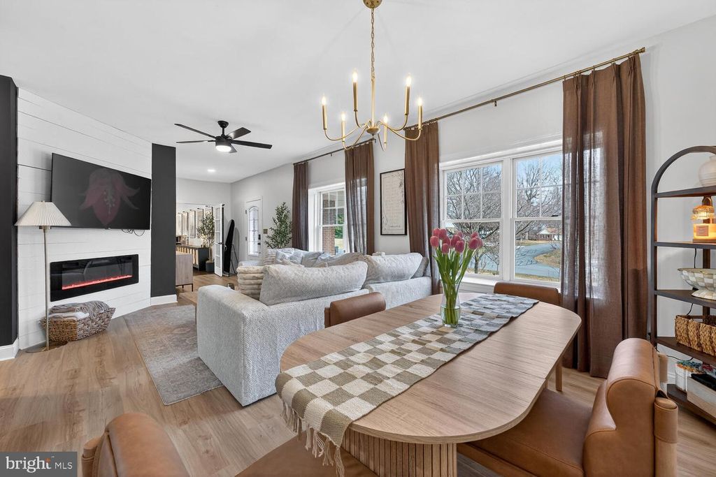 Image 61 of property listing at 130 PINE VALLEY DR, Middletown, DE 19709