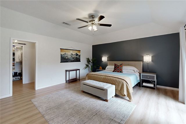 8081 Perry Lane, College Station, TX 77845