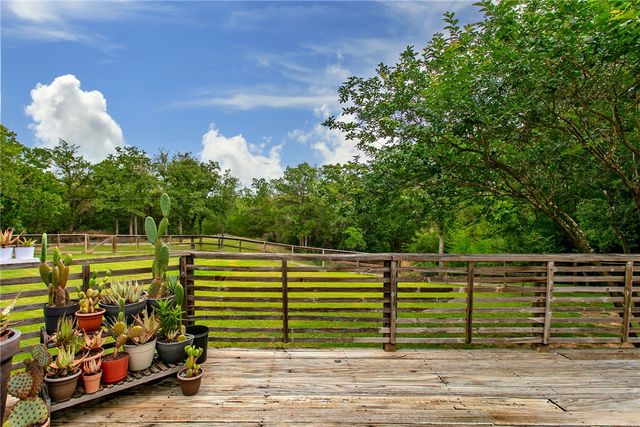 8081 Perry Lane, College Station, TX 77845