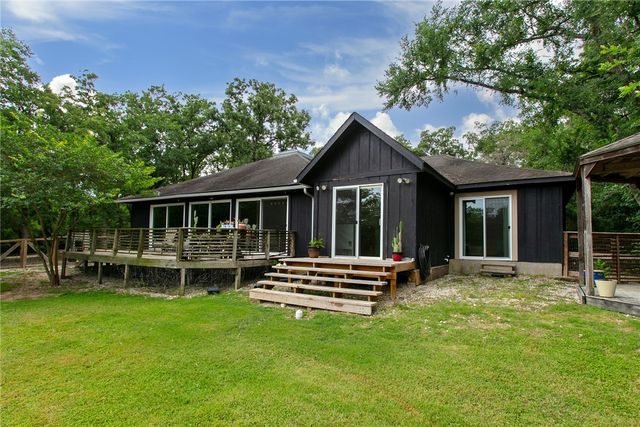 8081 Perry Lane, College Station, TX 77845