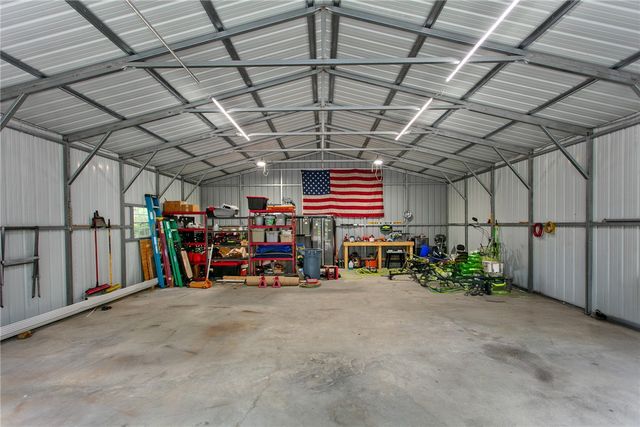 8081 Perry Lane, College Station, TX 77845