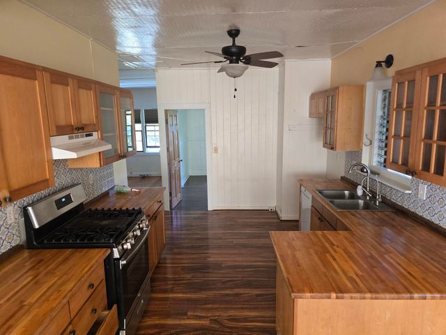 3237 Luahine Pl, Haiku, HI 96708