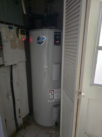 3237 Luahine Pl, Haiku, HI 96708