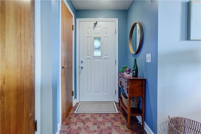 32 Rossman Drive, Penfield, NY 14580