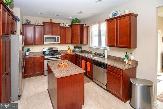 40 ROSY RIDGE CT, Telford, PA 18969