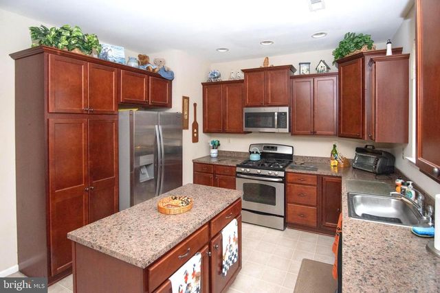 40 ROSY RIDGE CT, Telford, PA 18969