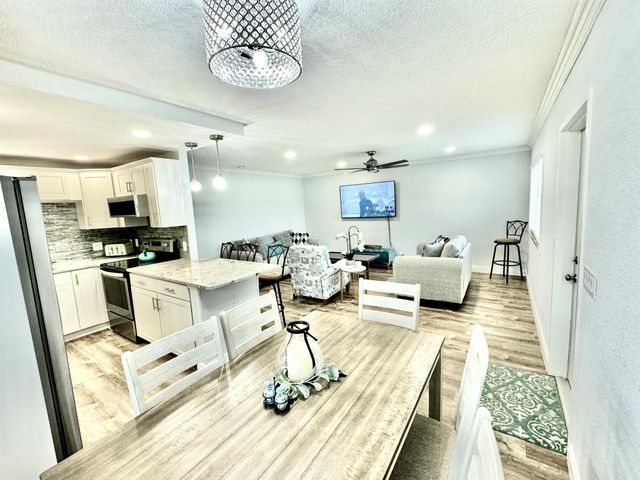 177 Brittany D, Delray Beach, FL 33446