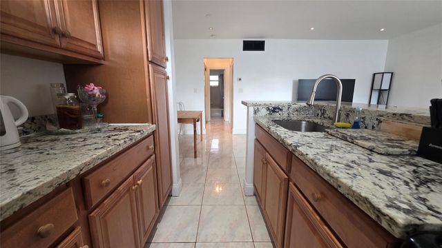 2219 Polk Street 9b, Hollywood, FL 33020