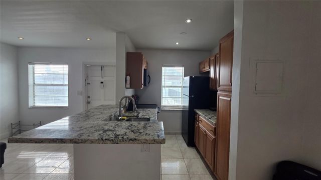 2219 Polk Street 9b, Hollywood, FL 33020