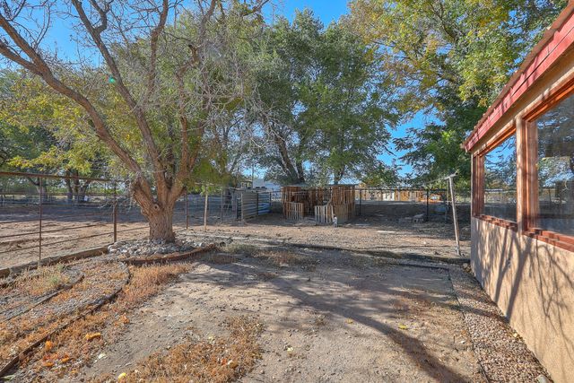 17 Vicente Road, Belen, NM 87002