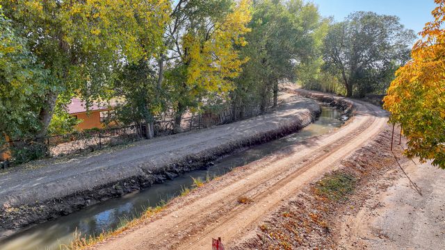 17 Vicente Road, Belen, NM 87002