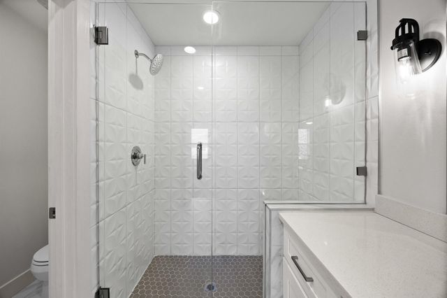 7312 E Ben White BLVD 10, Austin, TX 78741