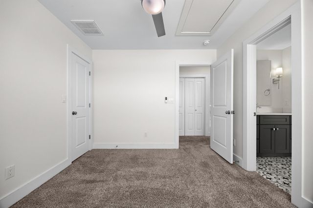 7312 E Ben White BLVD 10, Austin, TX 78741