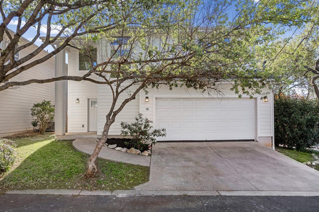 7312 E Ben White BLVD 10, Austin, TX 78741