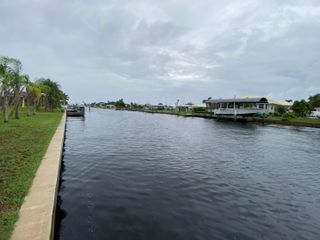 134 BANGSBERG Road SE, Port Charlotte, FL 33952
