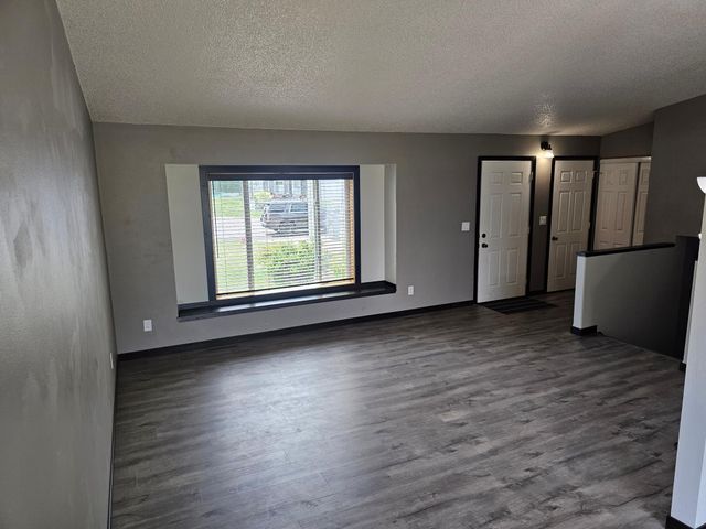 3616 Village Green Lane, Moorhead, MN 56560