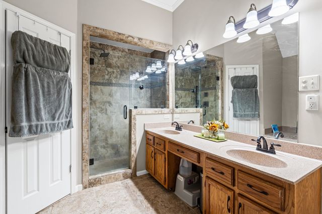 383 NOLLEY DR E, Collierville, TN 38017