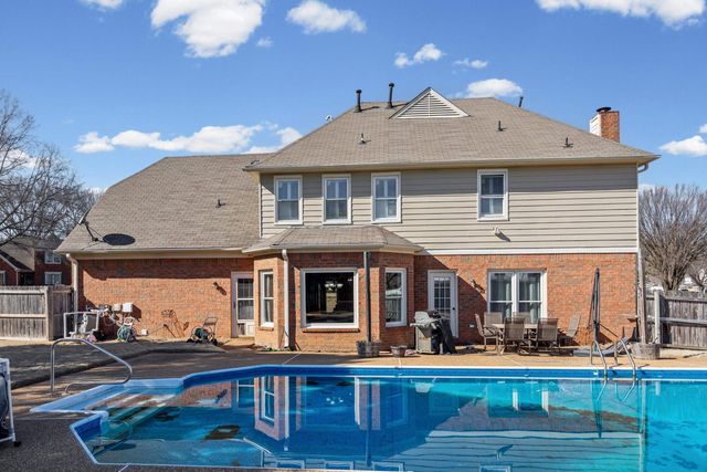 383 NOLLEY DR E, Collierville, TN 38017