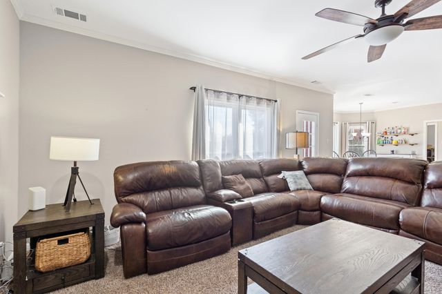 383 NOLLEY DR E, Collierville, TN 38017